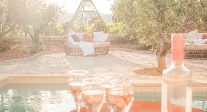 The Joy of International Retreats: Travel, Connection & Transformation